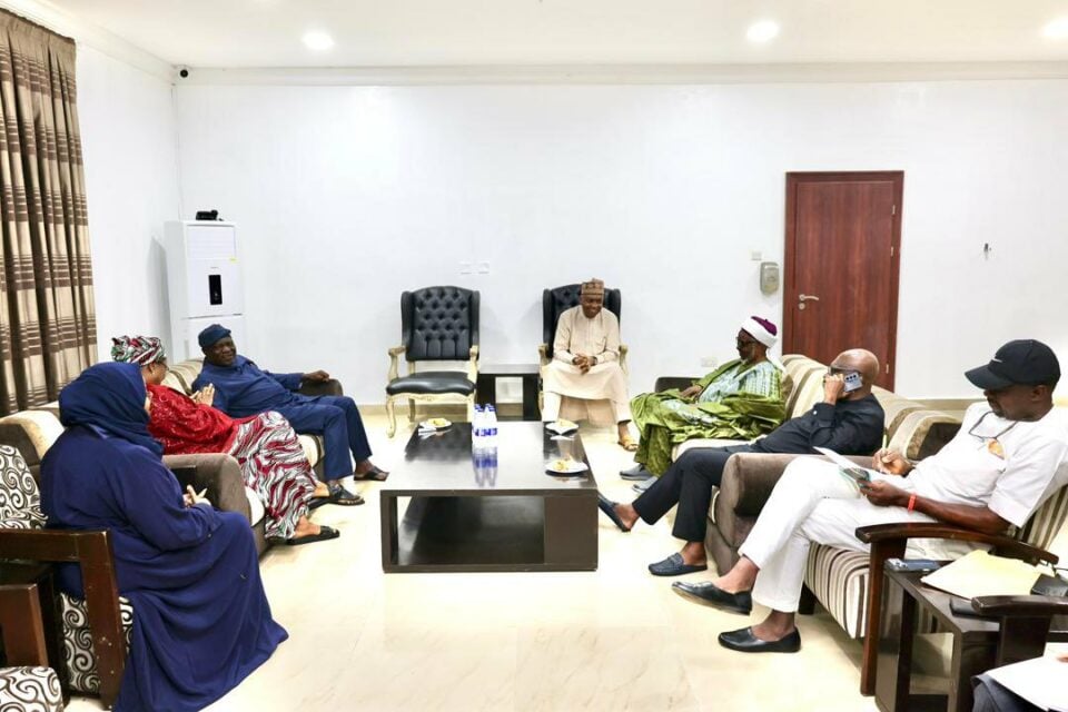 Saraki Urges PDP to Halt Ibadan Convention Amid Legal Tussle