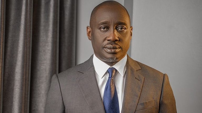 Cross River Lawmaker Defects from PDP