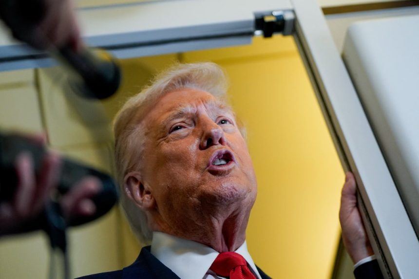 Trump Threatens Military Action in Nigeria, Says U.S. Could Go ‘Guns Blazing’