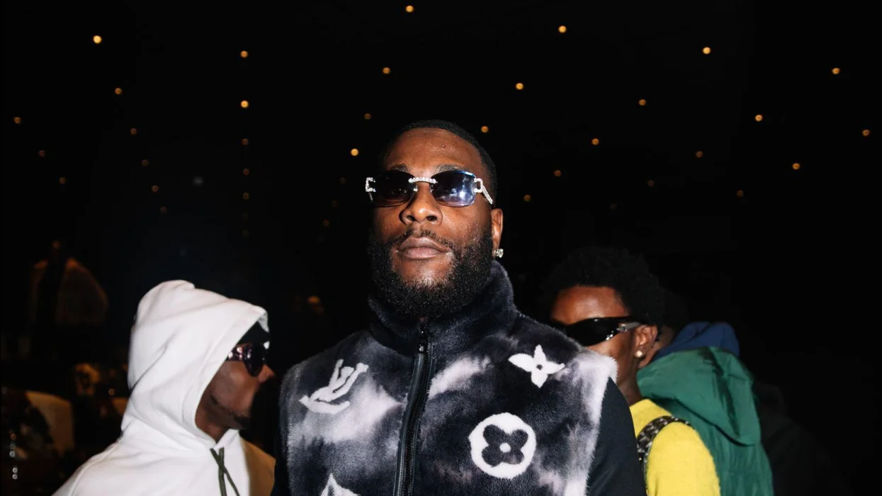 Burna Boy Kicks Out ‘Sleeping’ Couple at U.S. Concert
