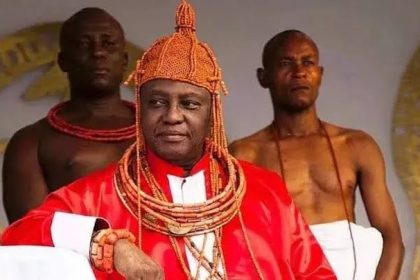 Tinubu Sets Up Committee to Resolve MOWAA, Oba of Benin Dispute
