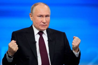 Putin Warns Russia Will Seize Donbas by Force