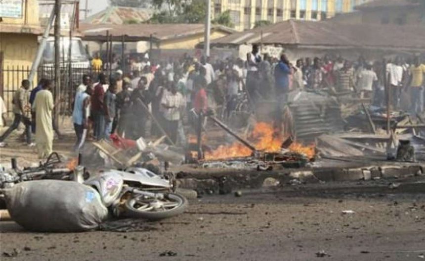 Bomb Explosion Hits Mosque in Maiduguri