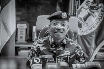 Arrest of Officers Escorting VIPs
