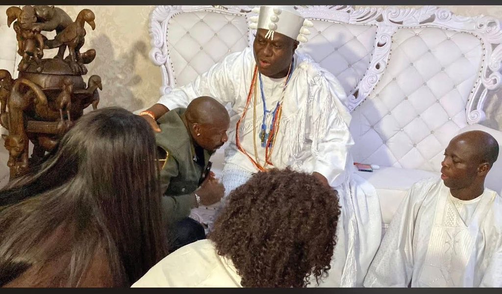 Asake Returns to OAU in Grand Homecoming