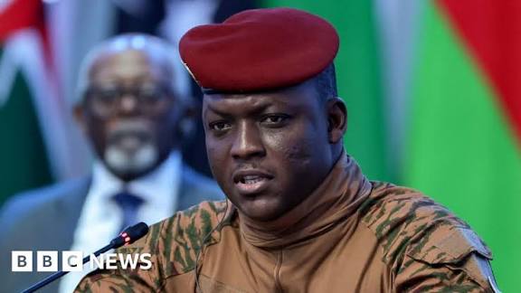 Burkina Faso Frees 11 Nigerian Officers