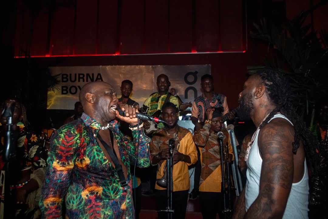 Burna Boy Joins Dede Mabiaku on Stage