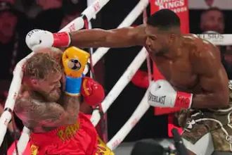 Anthony Joshua Knocks Out Jake Paul