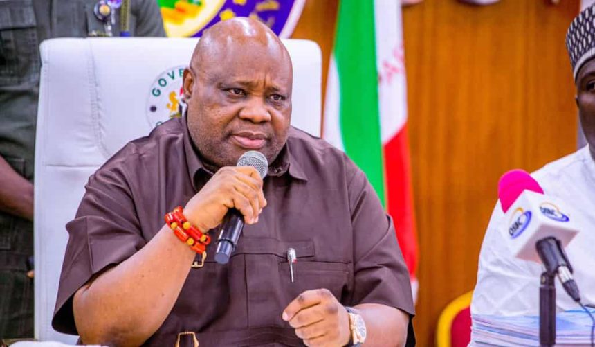 Adeleke Backs EFCC, ICPC Probe of Osun Payroll