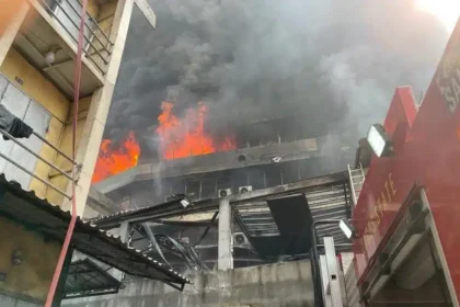 Fire 22 Storey Building in Lagos