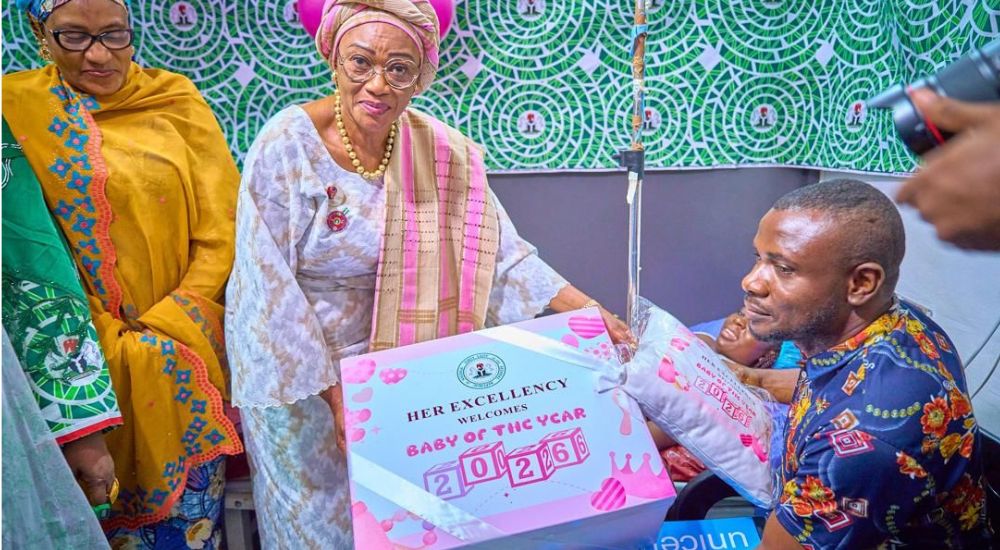 Remi Tinubu Unveils Nigeria’s First Baby of 2026 in Abuja