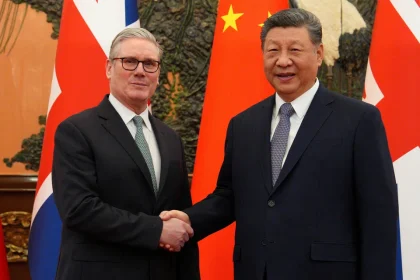 Trump Warns UK Over China Deals as Starmer Visits Beijing