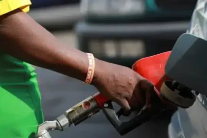 Private Depots Raise Petrol Prices