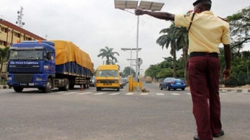 One Injured as Truck, Car Collide on Eko Bridge in Lagos