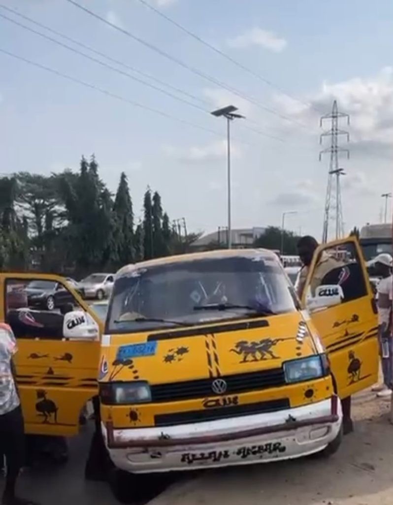 ‎Ojota Chaos: Driver Resists Arrest, Stabs LASTMA Officer