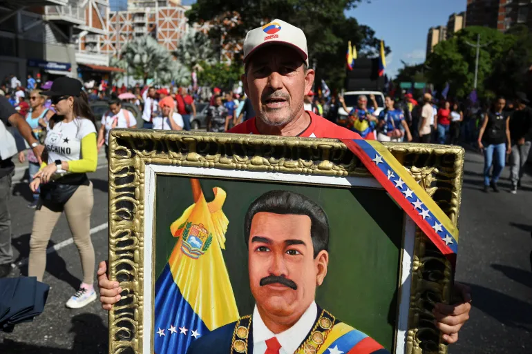 Caracas Protesters Demand Maduro’s Release