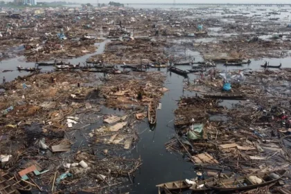 Makoko: A Community the Water Refuses to Forget