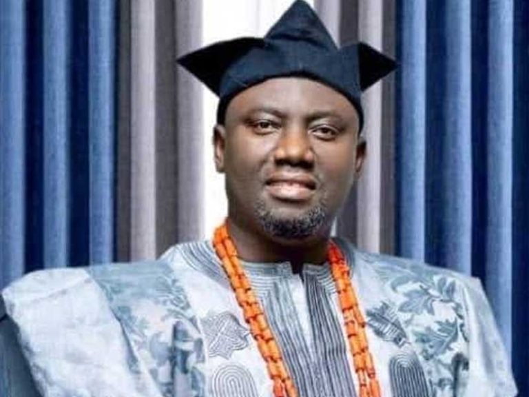 Alaafin On Ago-Oja Chieftaincy