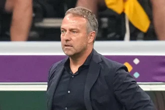 Flick hails Barca win, eyes La Liga title