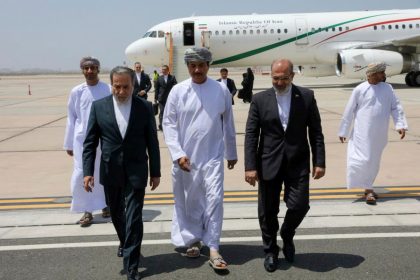 Iran, US to Hold Talks in Oman Amid Rising Tensions