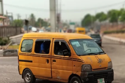 Lagos State Declares Permanent Ban on Unregulated ‘Korope’ Minibuses Along Lekki-Epe Expressway