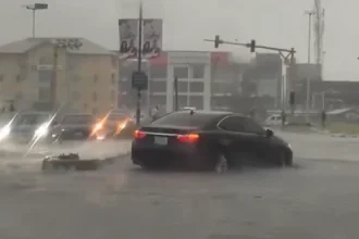 Heavy Rain Causes Flash Floods in Lekki