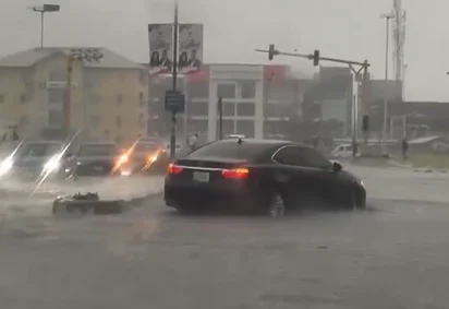 Heavy Rain Causes Flash Floods in Lekki