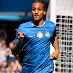 Rosenior Backs Joao Pedro to Become World-Class Striker