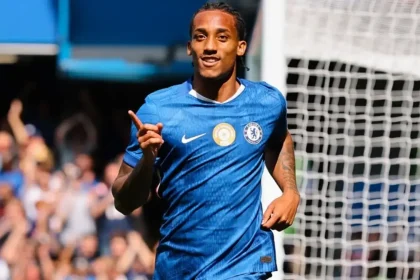 Rosenior Backs Joao Pedro to Become World-Class Striker