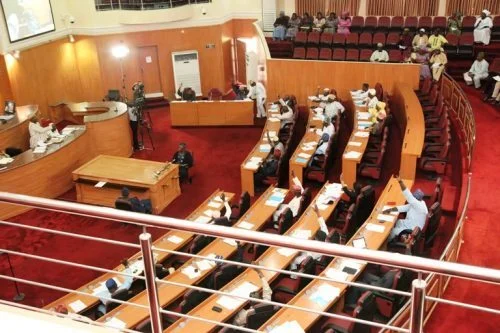 Makoko, Shogunle: Lagos Lawmakers Give Two Weeks for Reconciliation