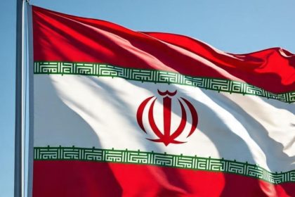 Iran Strikes US Naval Base in Bahrain, Explosions Rock Manama