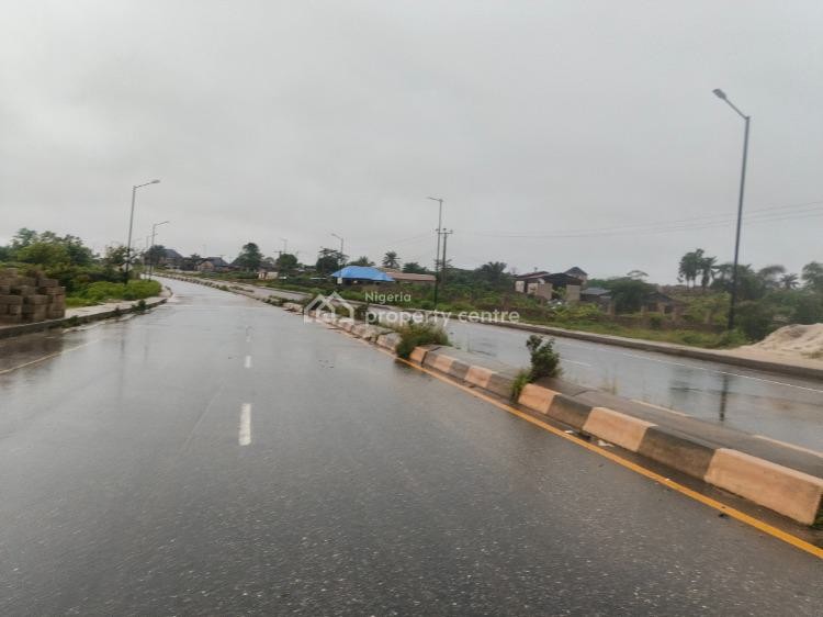 BREAKING: Another Tragedy in Epe as Truck Crushes Tricycle on Poka Atlantic Hall Road