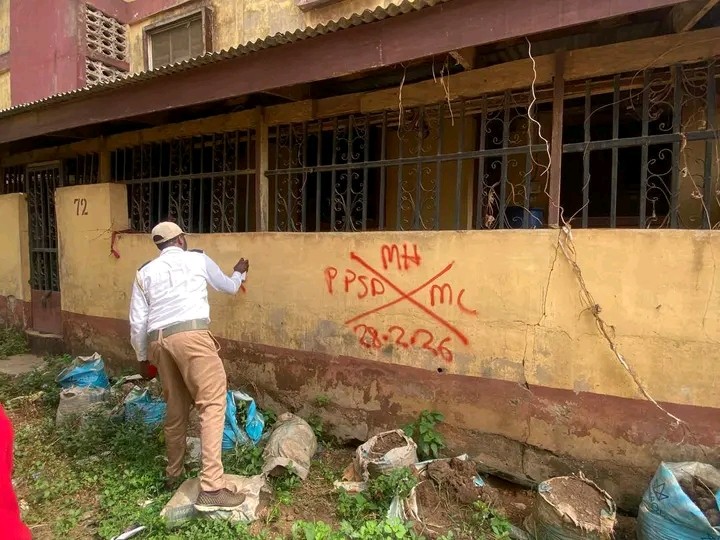 Lagos Government Issues Demolition Warning Over Illegal Building Extensions in Estates