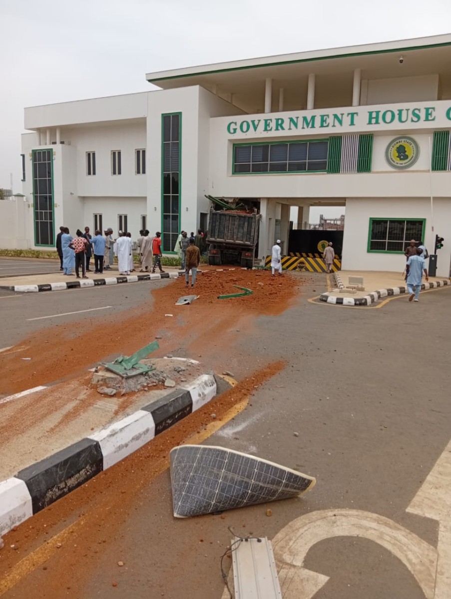 Truck Crashes Into Gombe Government House Gate