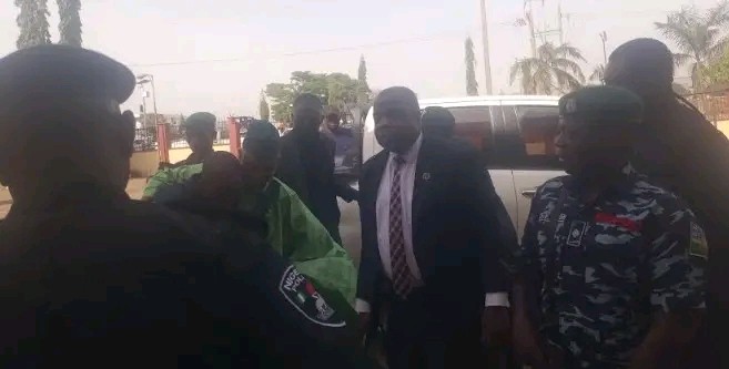 BREAKING: El-Rufai Arraigns in Kaduna Court Under Heavy Security Amid Corruption Allegations