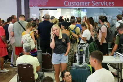 Middle East Flights Halted After Iran Strikes