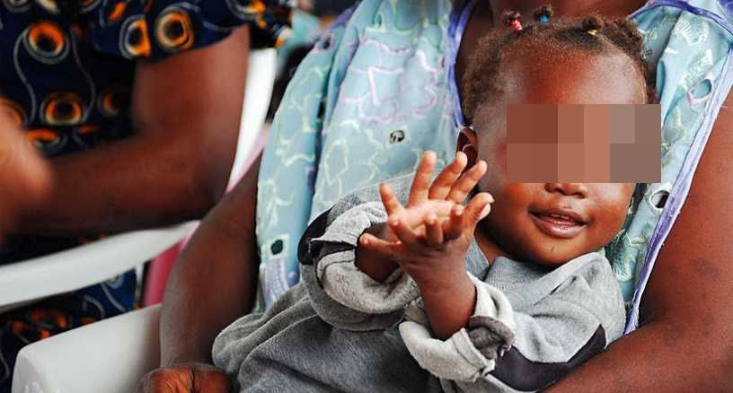 Mother and child used to illustrate the story. [Photo credit: Management Sciences for Health, Lola Akinmade, Nigeria. Courtesy of Photoshare]