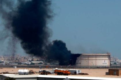 Kuwait Oil Facility Hit in Escalating Gulf Strikes