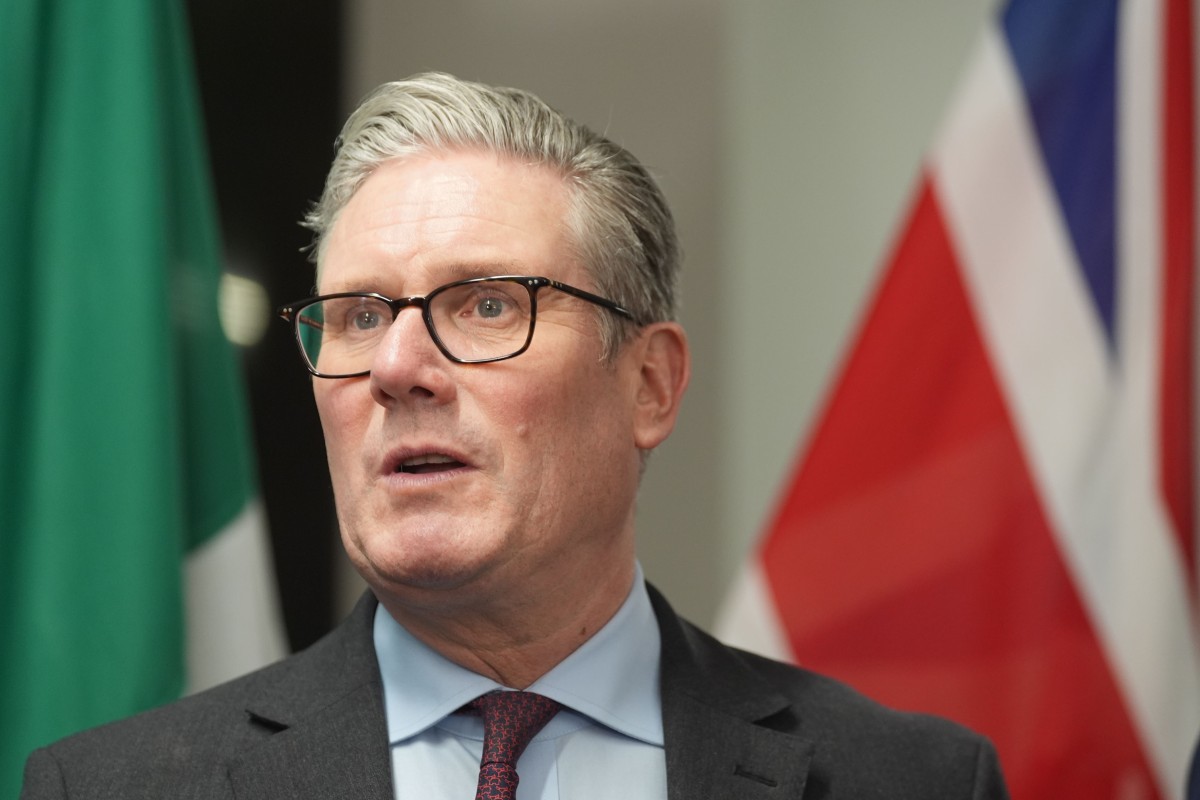 Starmer Calls to Reopen Hormuz Strait