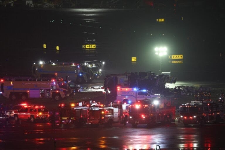 Deadly Runway Collision at LaGuardia Leaves Two Crew Members Dead