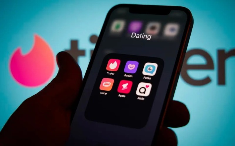 Dating Apps: Where Finding Love Feels More Like Shopping