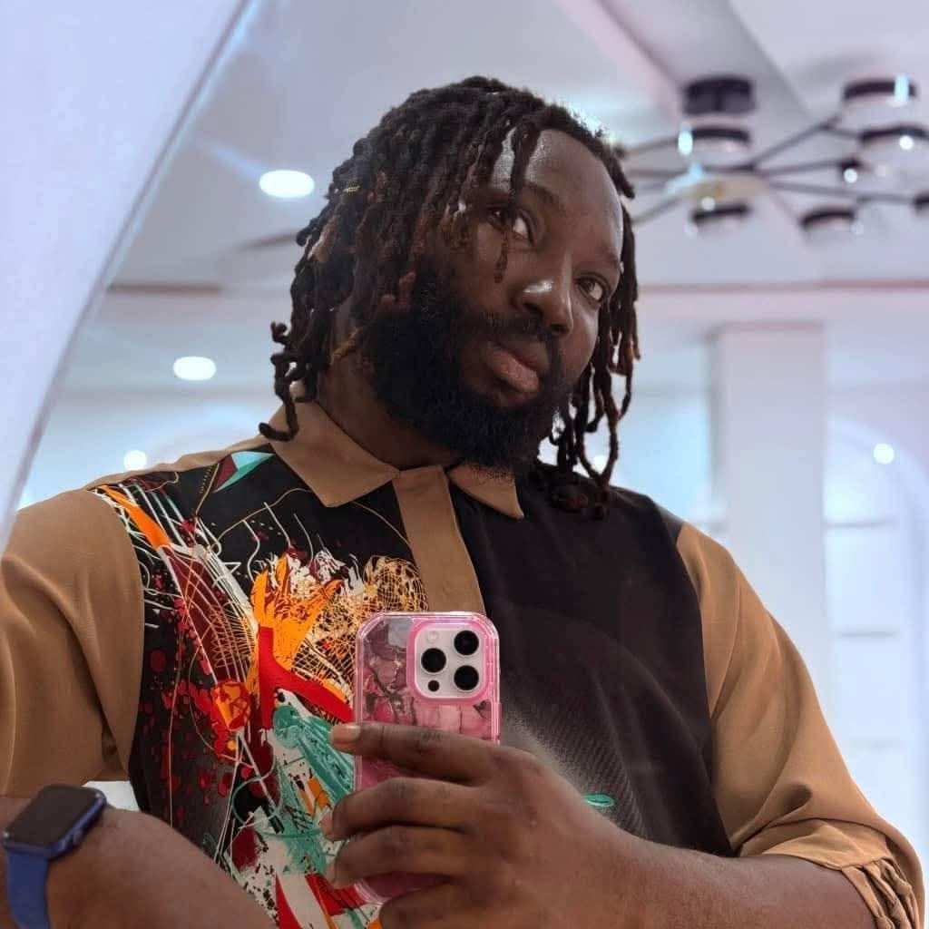 Travel Enthusiast Kola Onifoto Dies in Motorcycle Crash