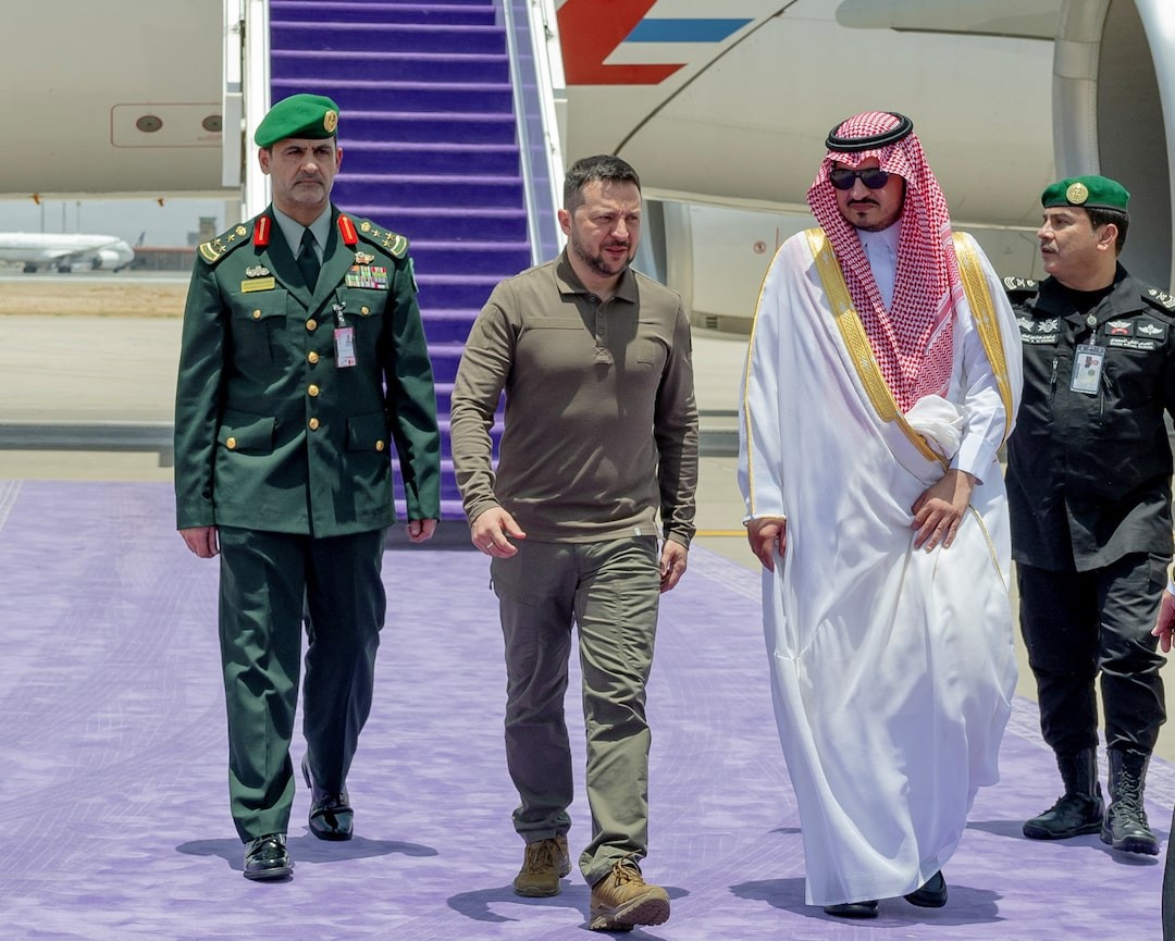 Zelenskiy Visits Saudi Arabia to Boost Middle East Ties