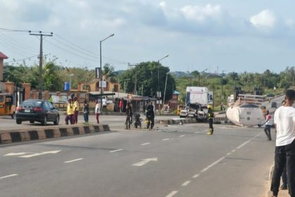 BREAKING: Fuel Tanker Falls in Front of LASUED, Noforija, Epe