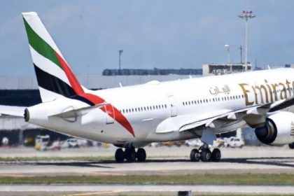 Emirates Airline Suspends All Flights to and From Dubai Amid Middle East Escalation