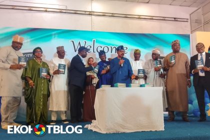 Photostory: Onibon Launches Memoir on Ethical Leadership