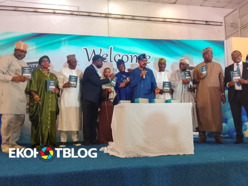 Photostory: Onibon Launches Memoir on Ethical Leadership