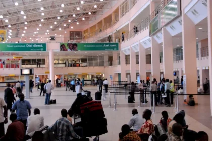 Passengers Stranded As FAAN Enforces Cashless Toll Policy At Lagos, Abuja Airports