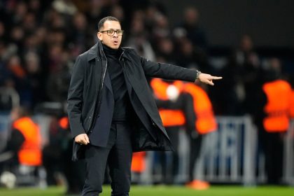Chelsea Suffer Late Collapse in 5–2 Defeat to PSG