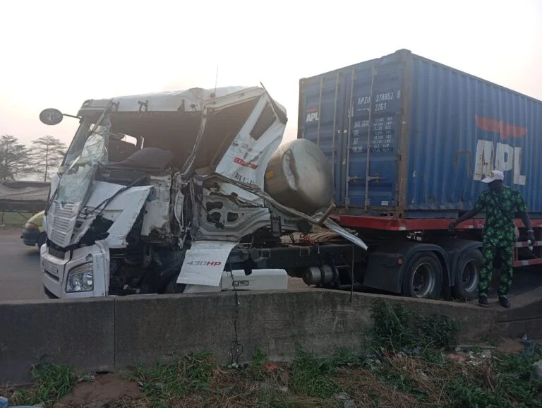 Early Morning Truck Crash Leaves Two Injured on Lagos-Ibadan Expressway